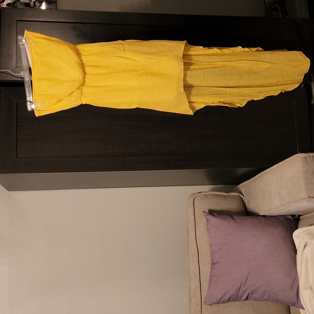 Charming Yellow Dress
